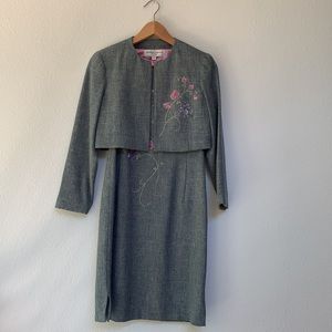 Donna Ricco dress suit. Size 4P